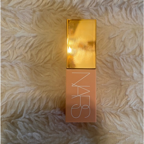 NARS afterglow liquid blush - dolce vita - Picture 1 of 3